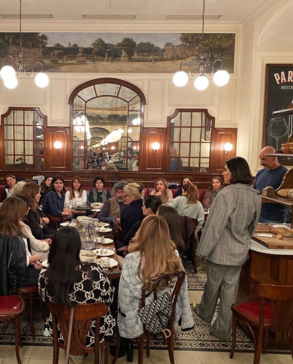 71844122 1195951770603955 473177738741186764 n 600x747